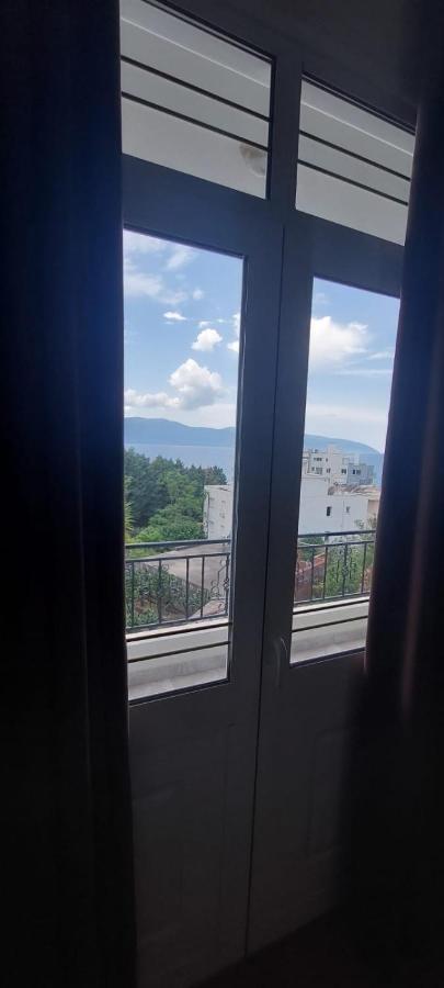 Hotel Kristal Vlorë エクステリア 写真